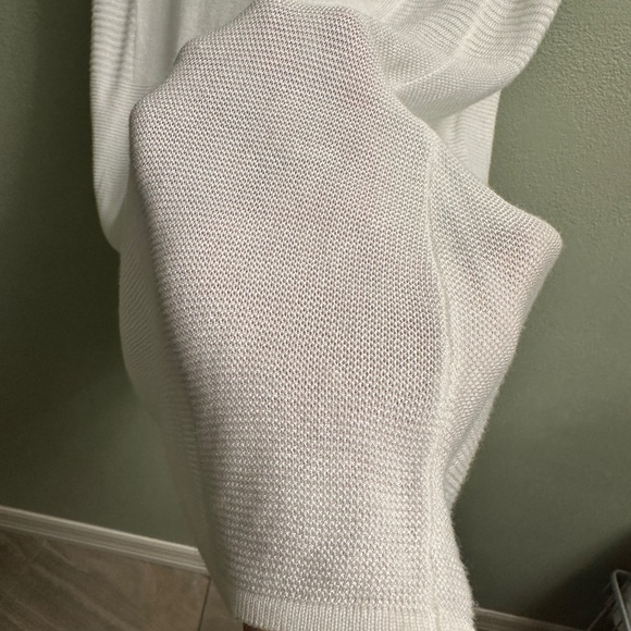 Cyrus Knit Long Sleeveless Cardigan Size Small White - Picture 5 of 10